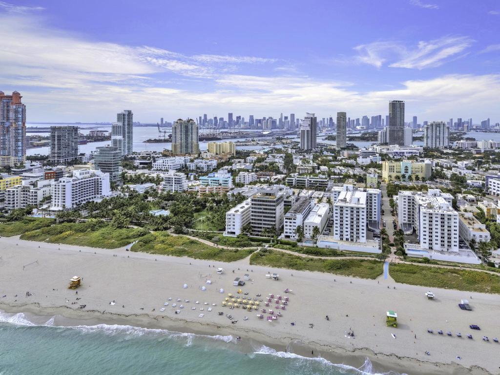 SAGE ON 3RD CONDO - Residential