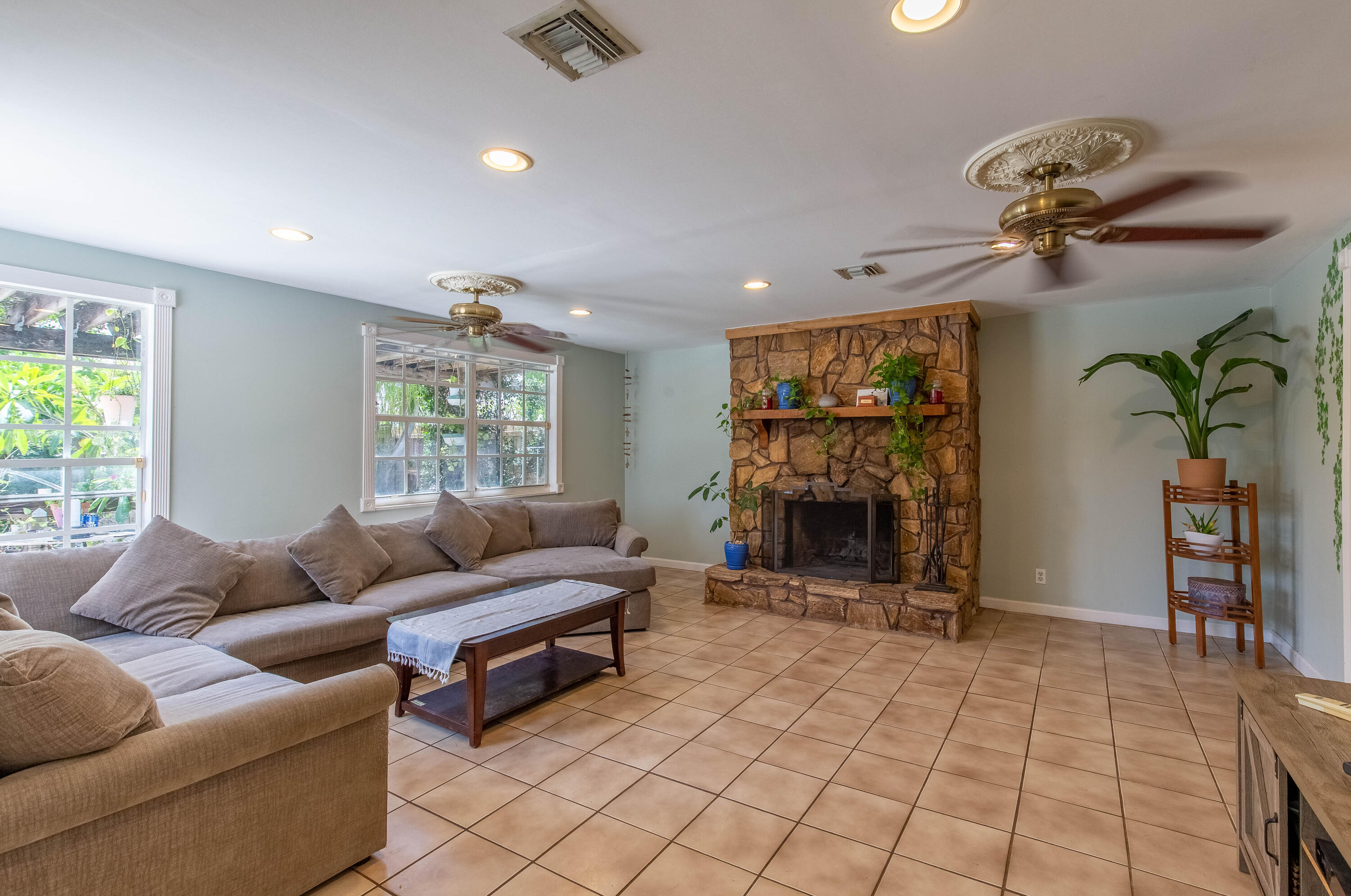 PALM BEACH CABANA COLONY EAST - Residential