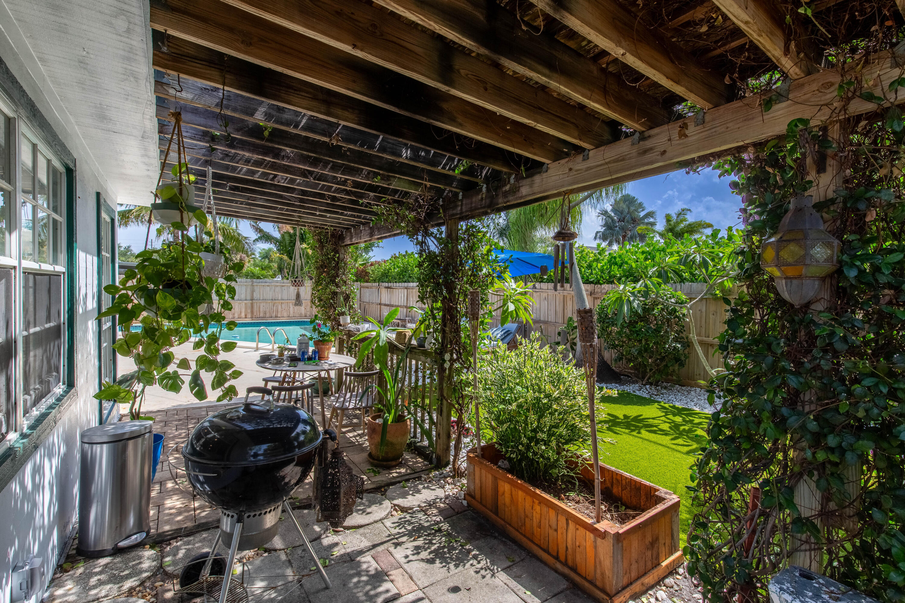 PALM BEACH CABANA COLONY EAST - Residential