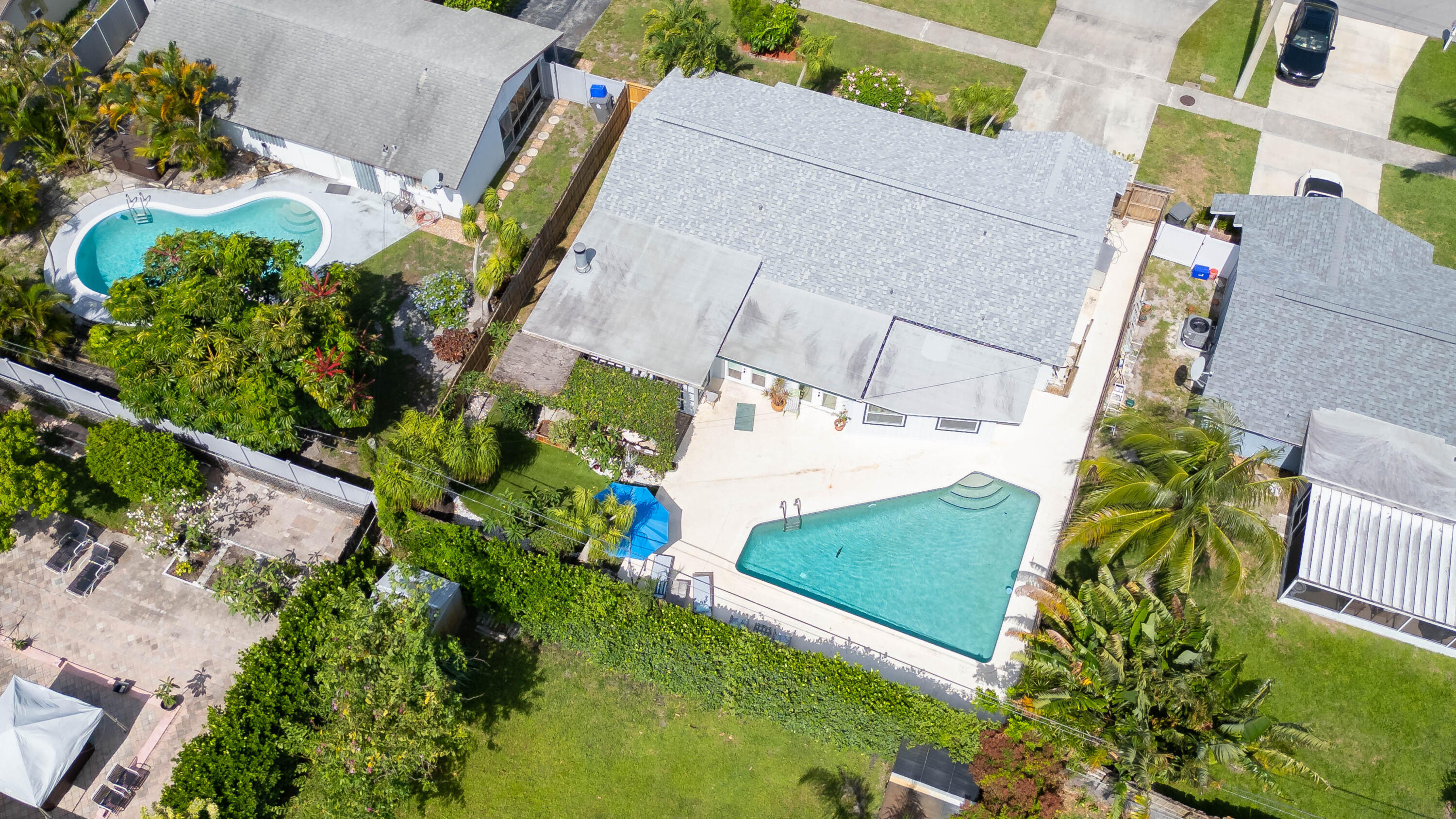 PALM BEACH CABANA COLONY EAST - Residential