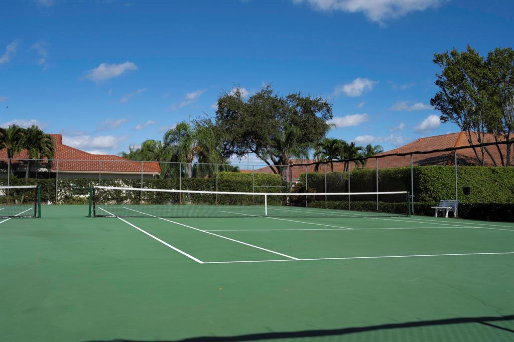 QUAIL RUN CONDO ONE - Residential