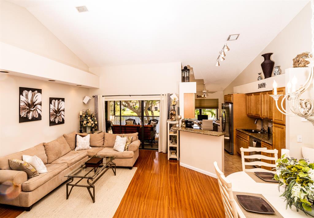 QUAIL RUN CONDO ONE - Residential