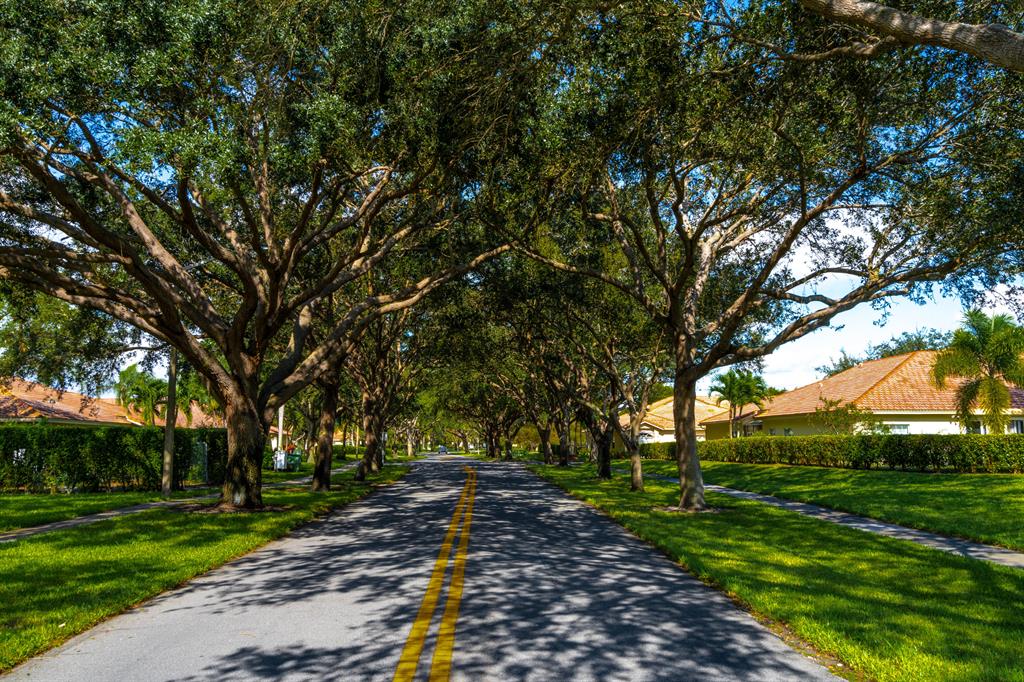 QUAIL RUN CONDO ONE - Residential