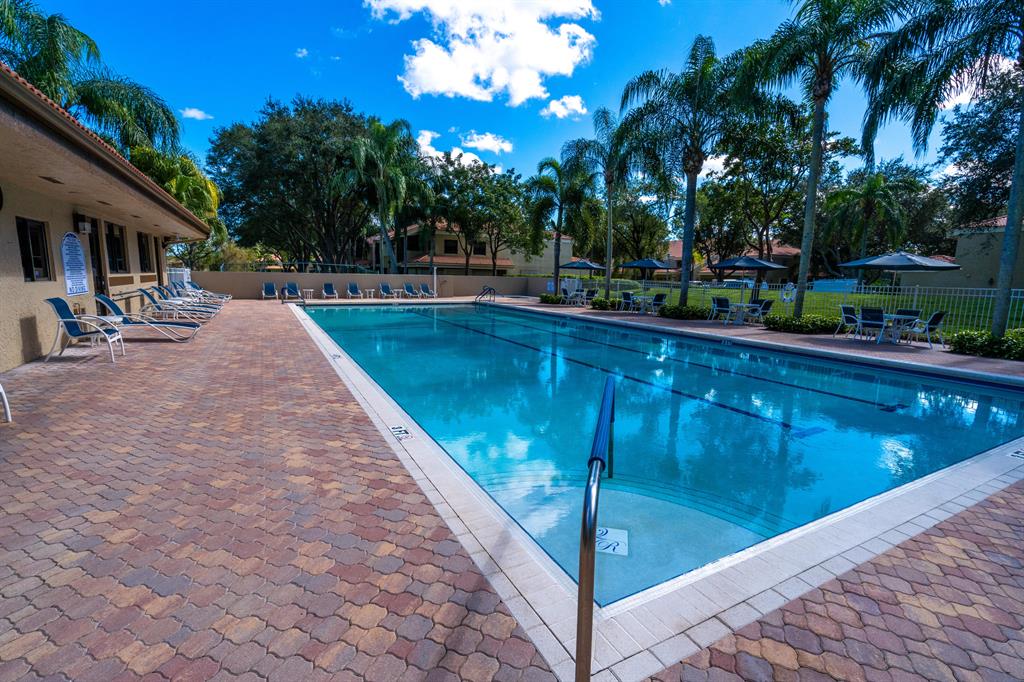 QUAIL RUN CONDO ONE - Residential