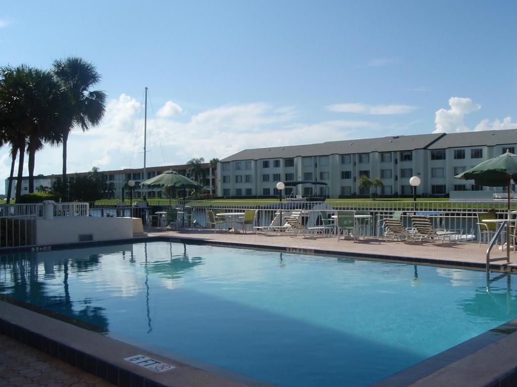 Photo of 104 Paradise Harbour Boulevard #109, North Palm Beach, FL 33408 (MLS # R10717611)