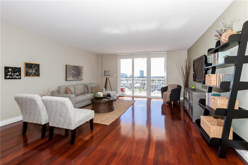 Venetian Condominium - Residential
