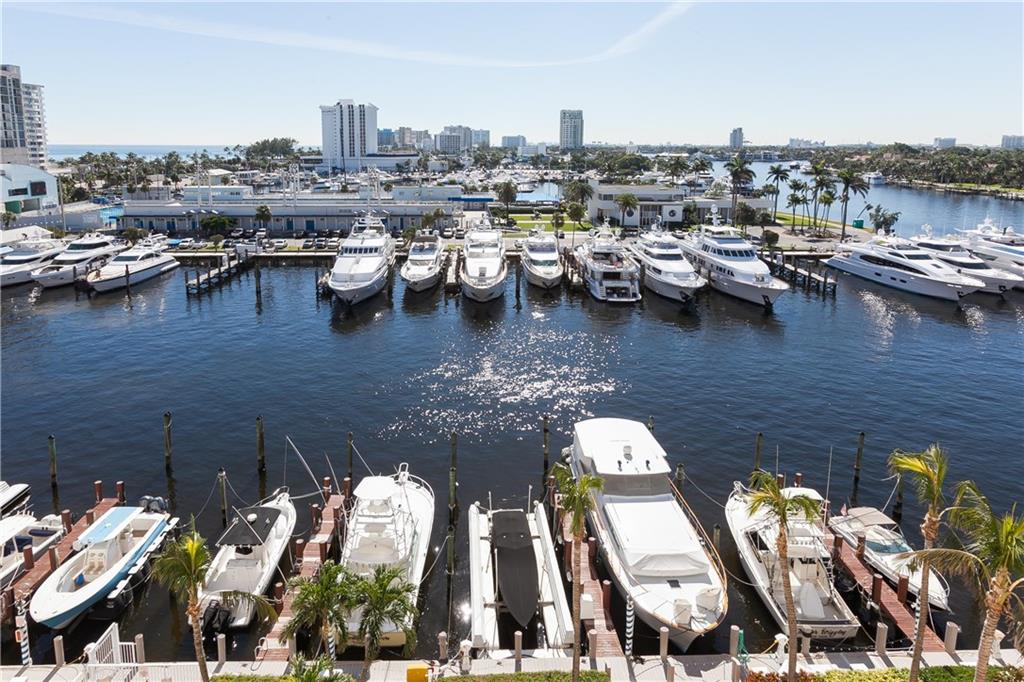Venetian Condominium - Residential