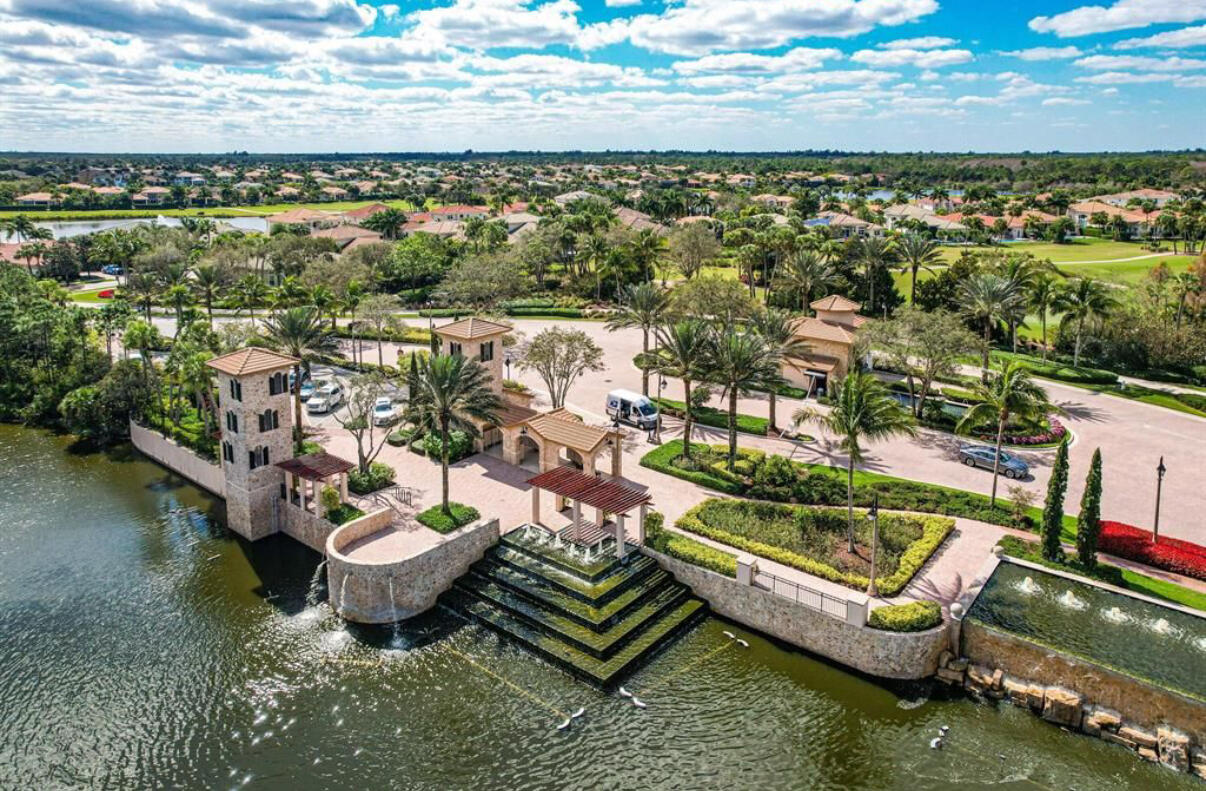 Jupiter Country Club, Rosalia - Residential