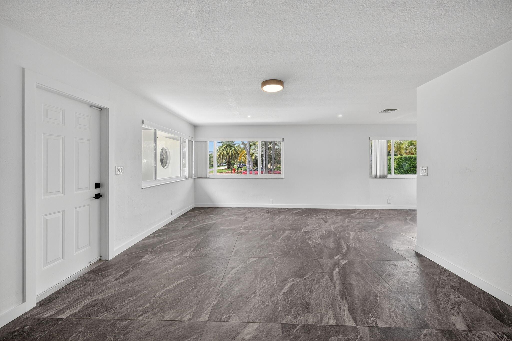 SILVER SHORES SEC OF LAUD - Residential Lease