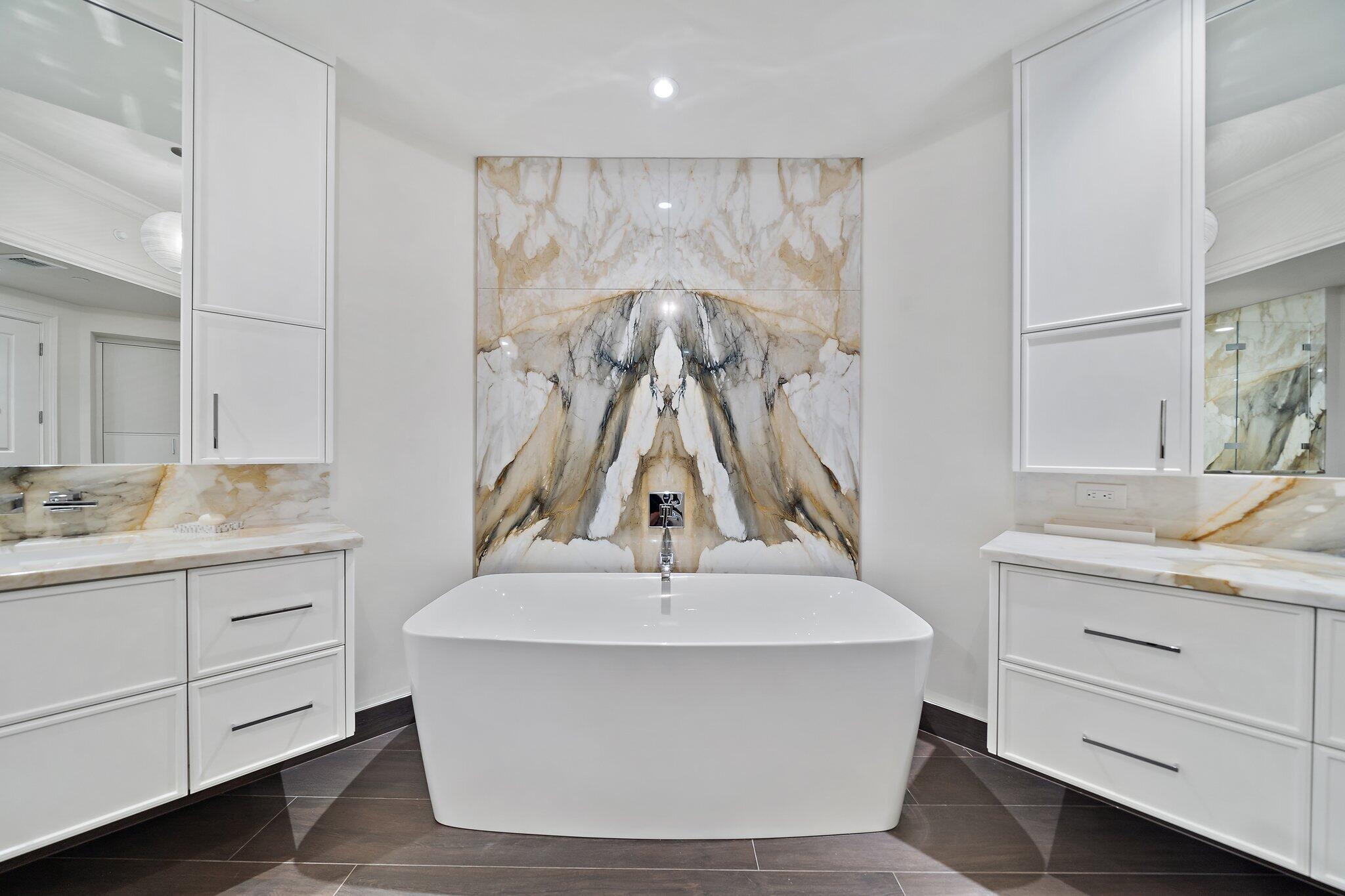 2700 NORTH OCEAN CONDO - Residential