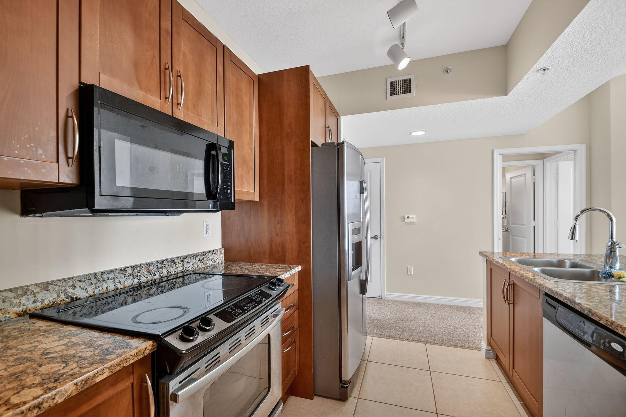 CASA COSTA CONDO - Residential