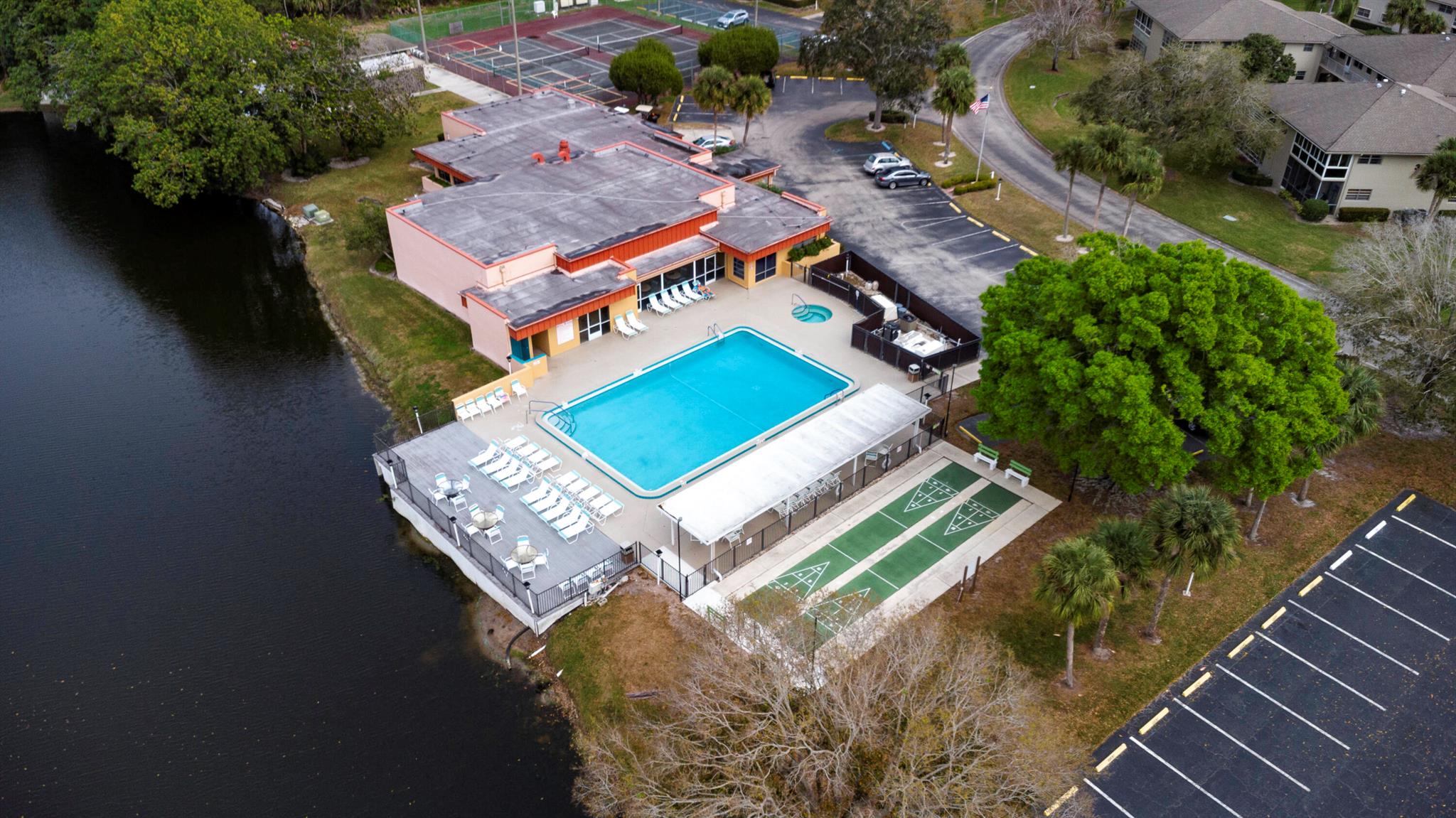 VISTA ST LUCIE BUILDINGS 9 THRU 20 - Residential