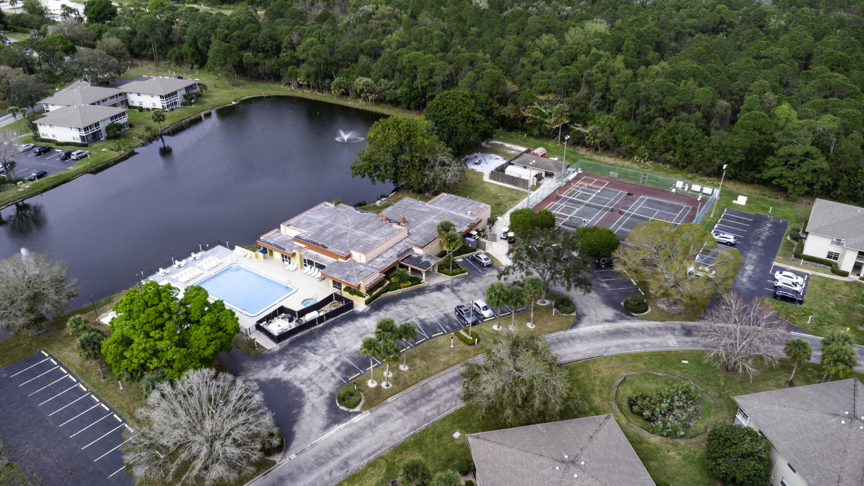 VISTA ST LUCIE BUILDINGS 9 THRU 20 - Residential