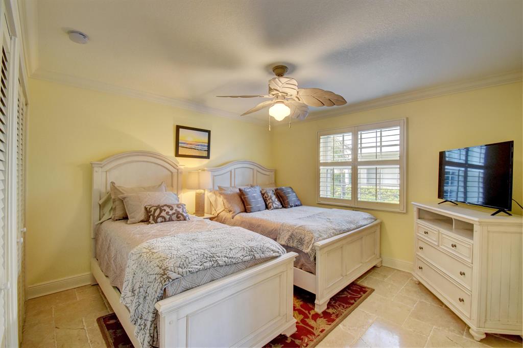 OCEAN MANOR CONDO - Residential Lease