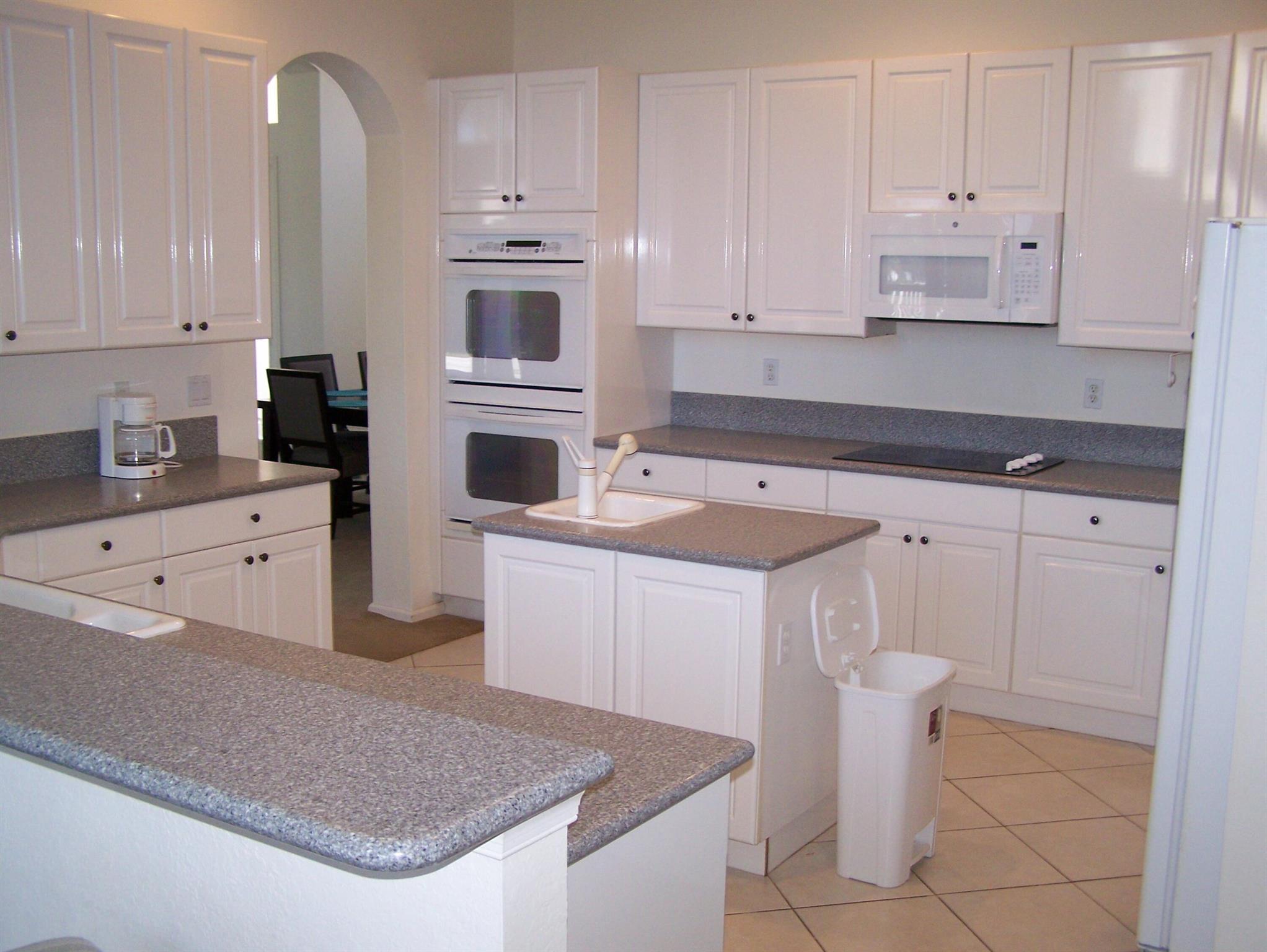 ISLES AT WELLINGTON 3 - Residential Lease