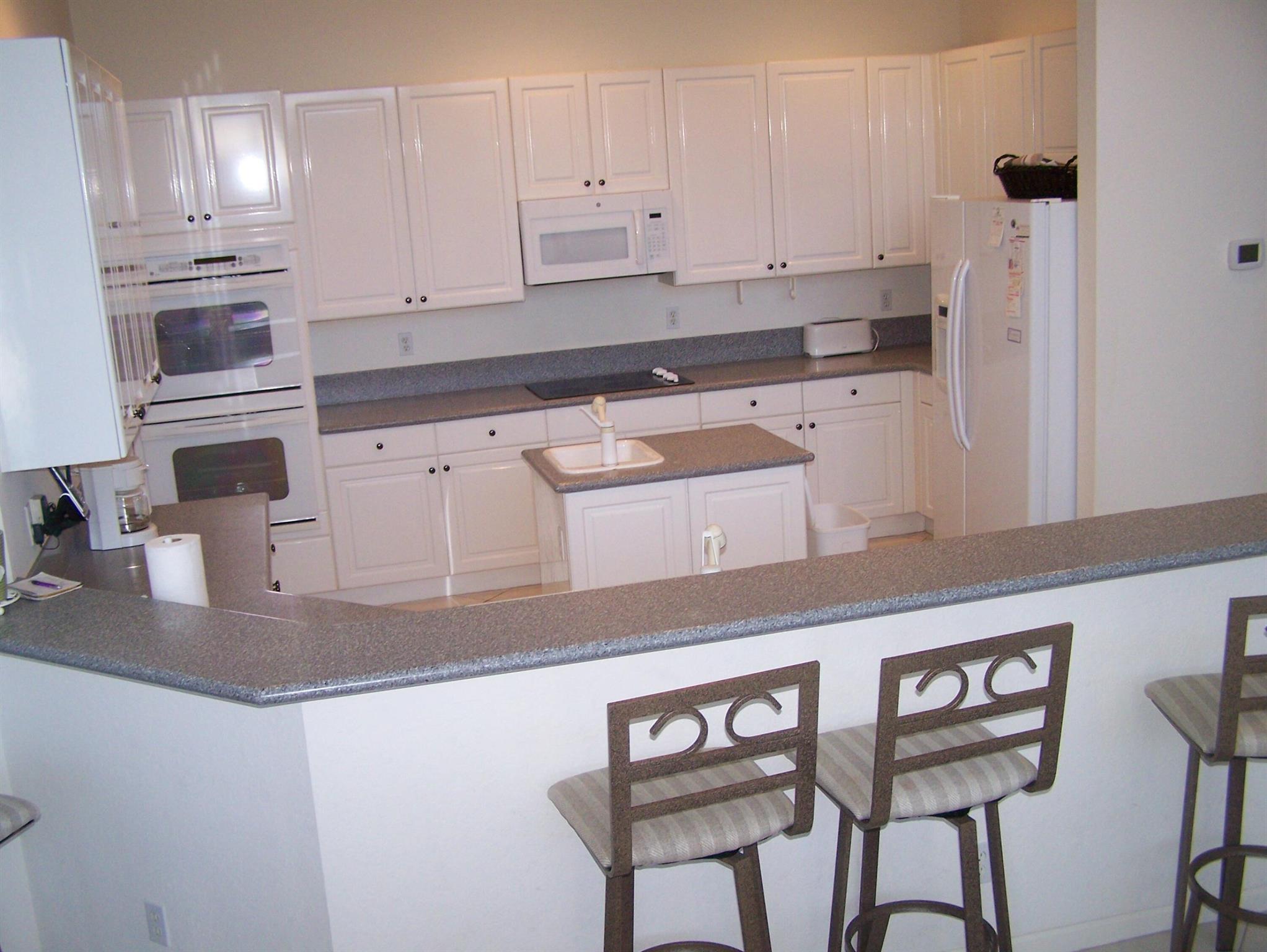 ISLES AT WELLINGTON 3 - Residential Lease
