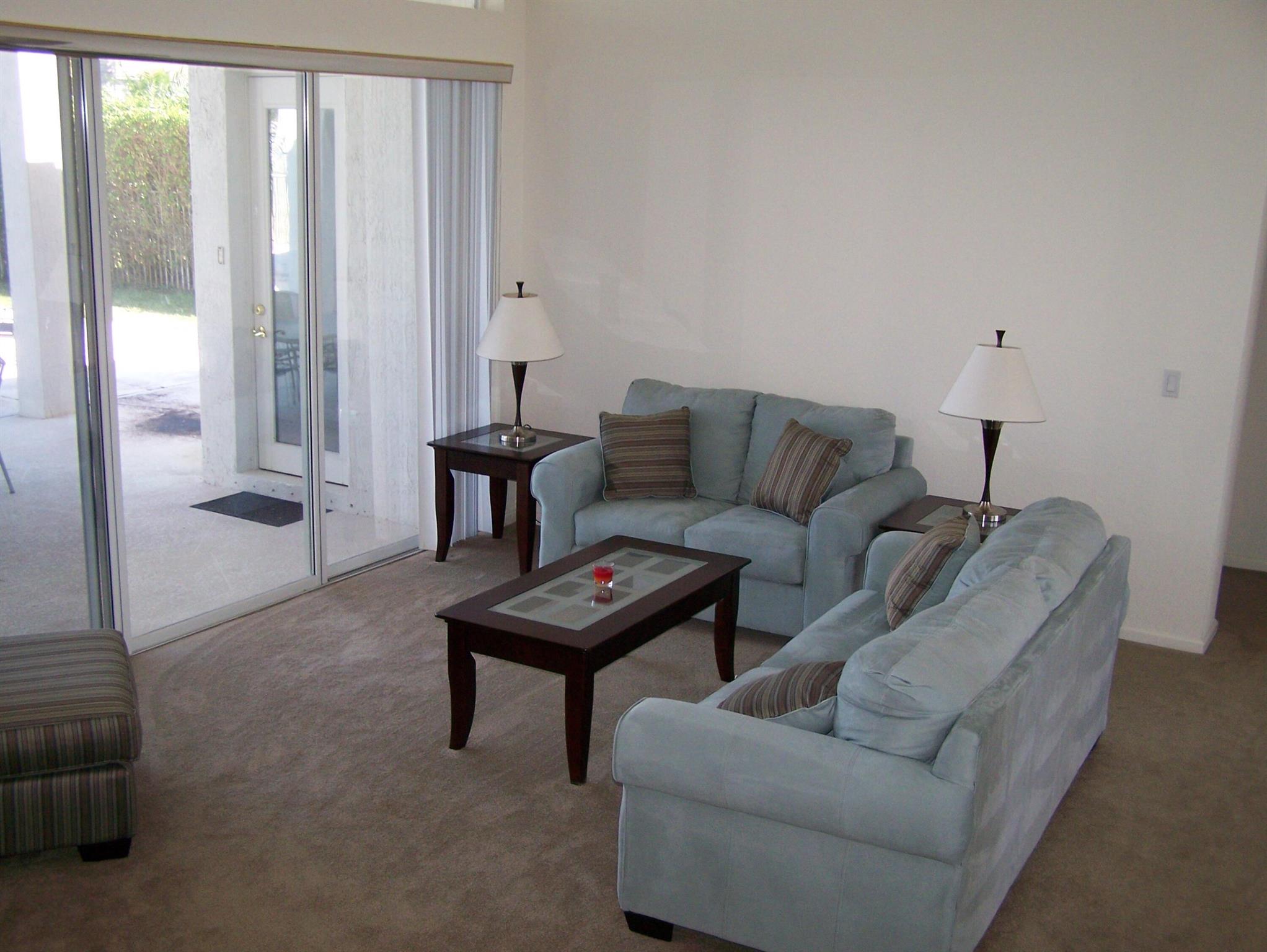 ISLES AT WELLINGTON 3 - Residential Lease