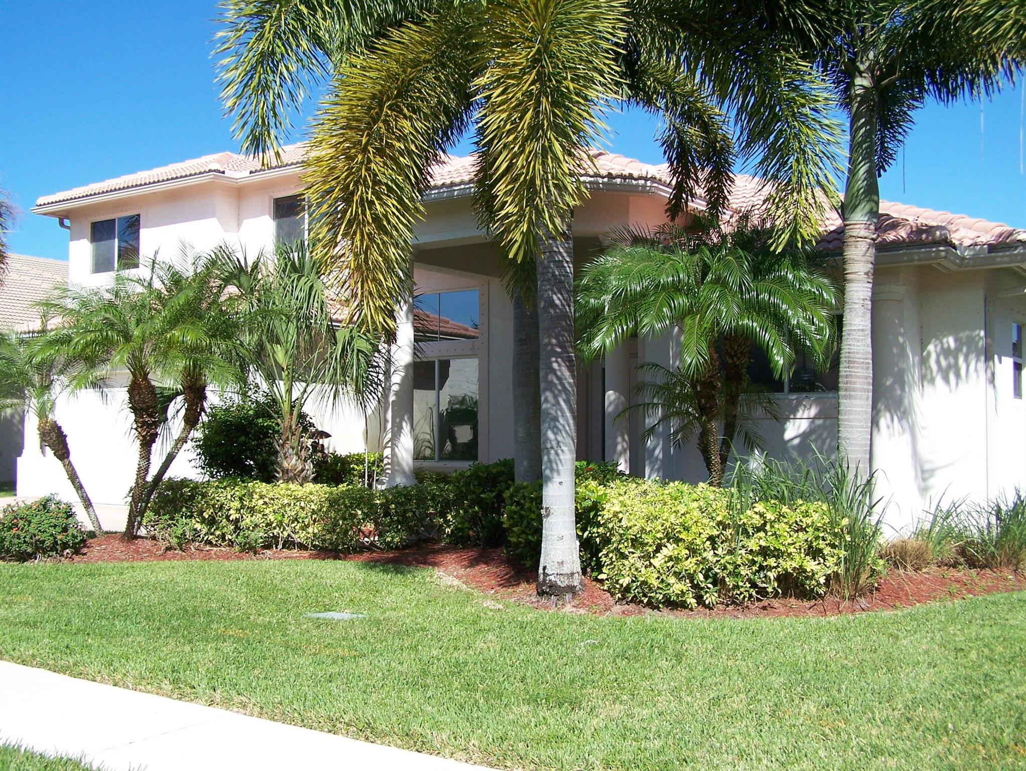 ISLES AT WELLINGTON 3 - Residential Lease