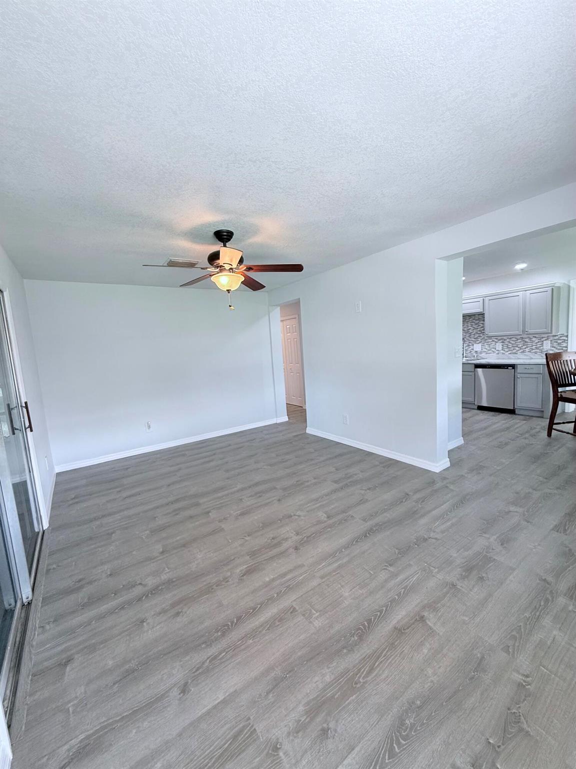 1025 Ash Circle