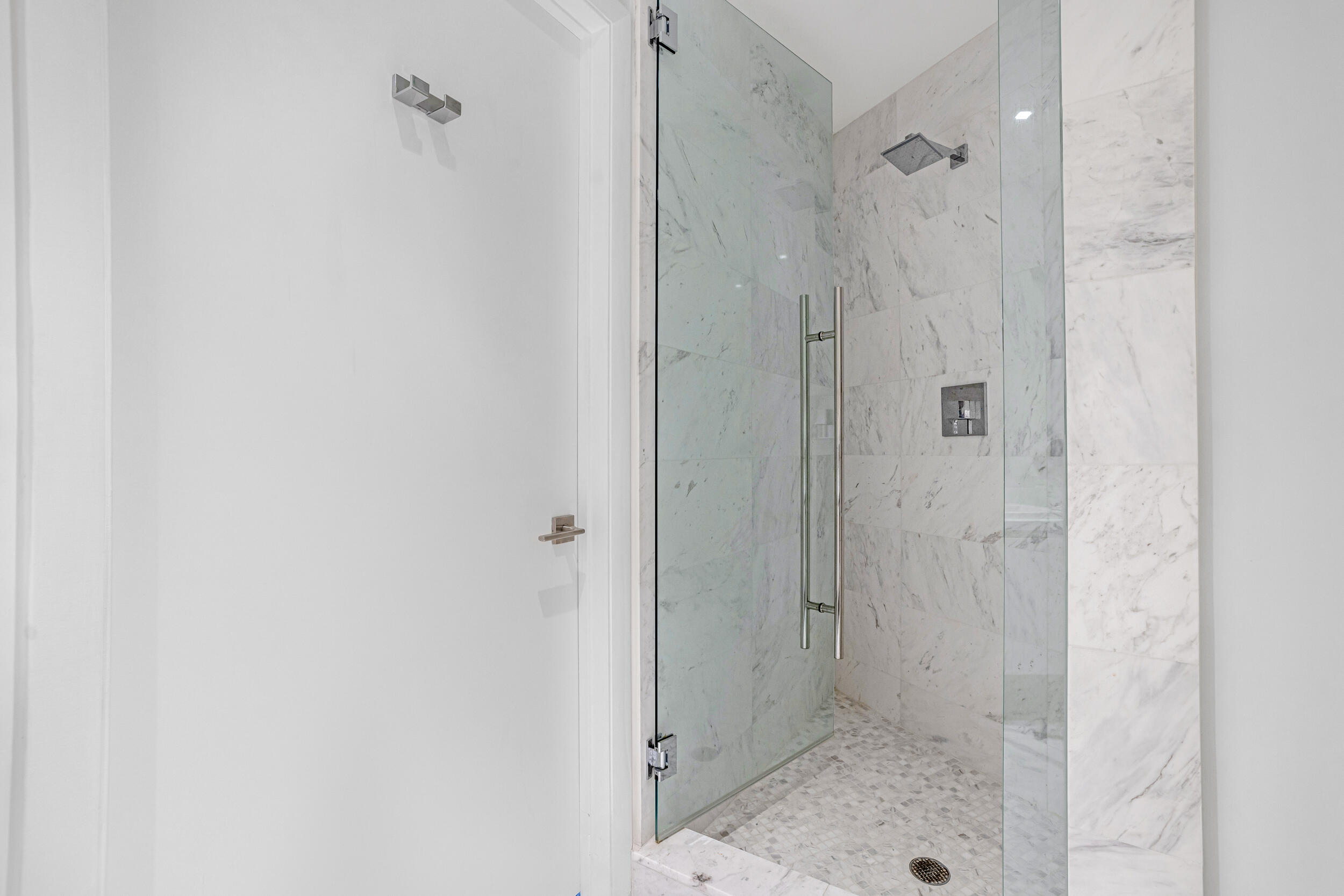 PARAMOUNT FT LAUDERDALE CONDO - Residential Lease