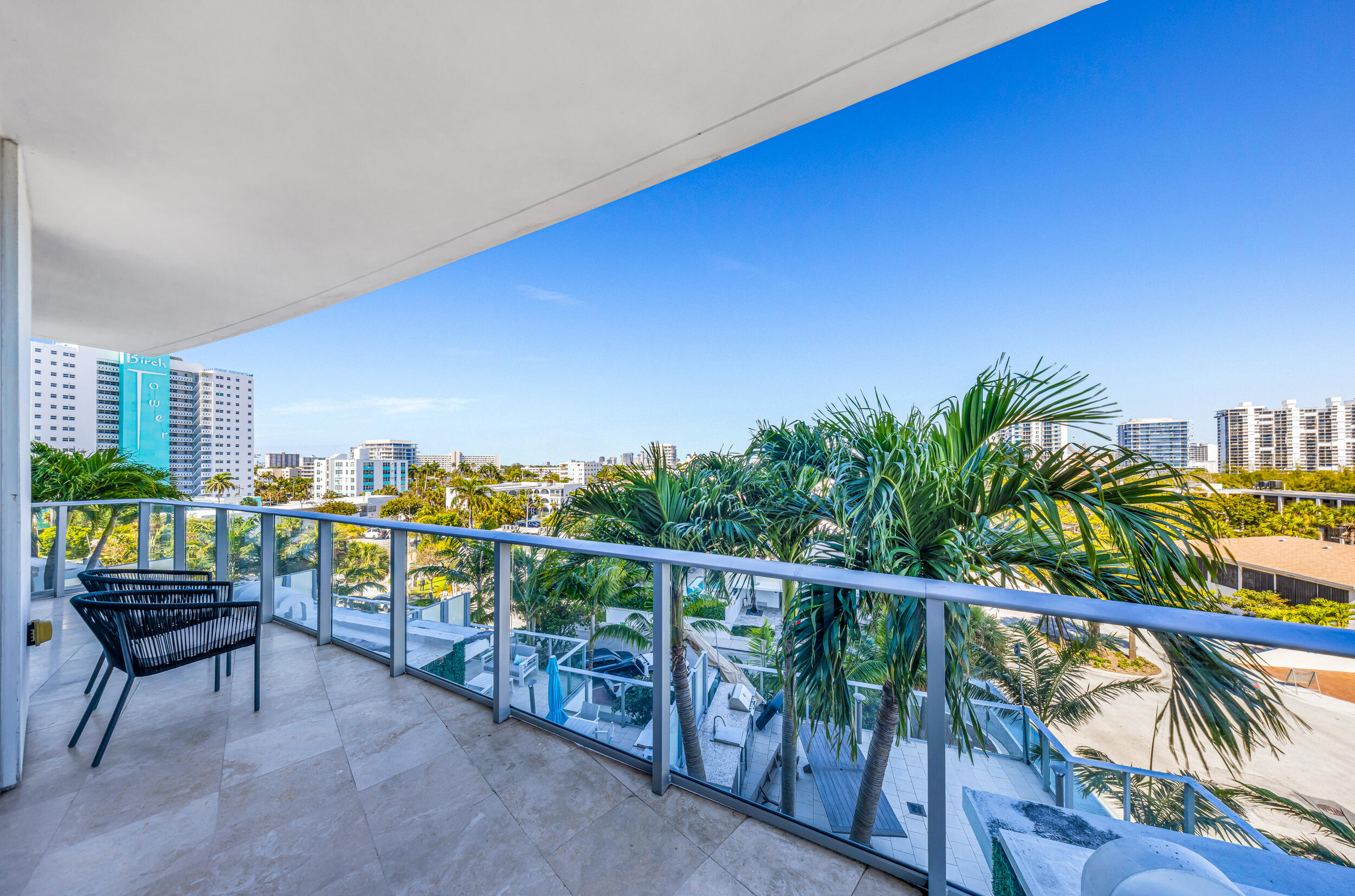 PARAMOUNT FT LAUDERDALE CONDO - Residential Lease
