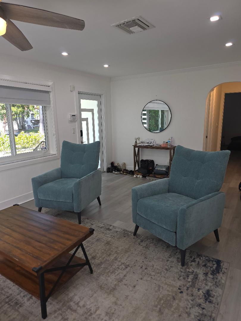 SUNSET TRAILS NO 5 - Residential Lease