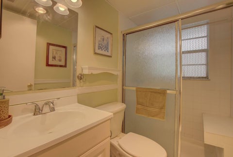 Tiny photo for 7807 Golf Cir Drive #202, Margate, FL 33063 (MLS # B26089833)