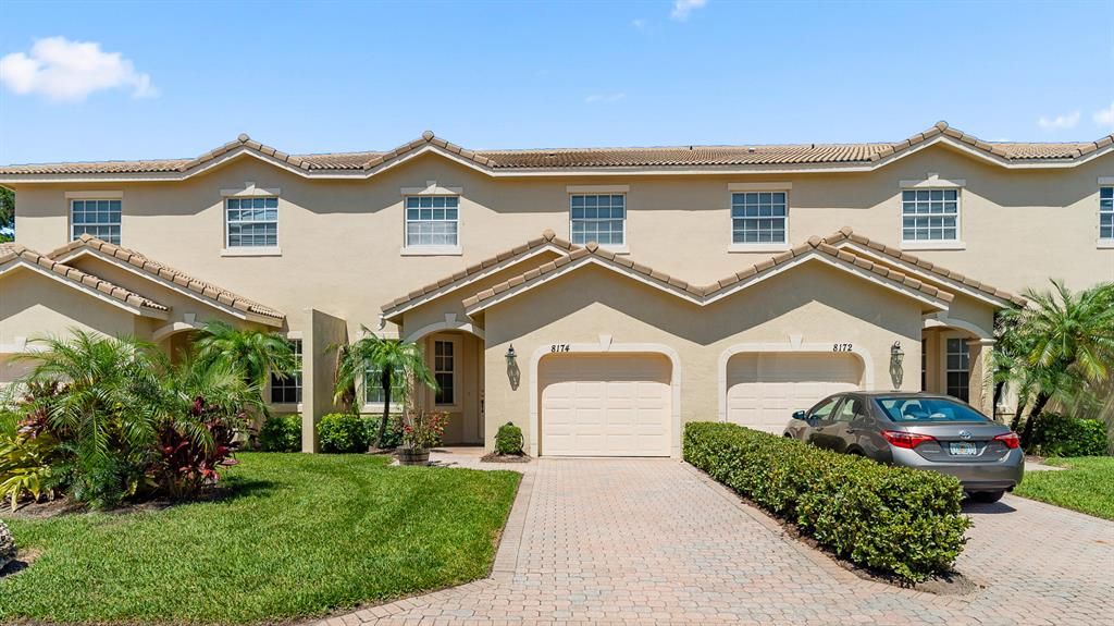 Photo of 8174 Mulligan Circle, Port St Lucie, FL 34986 (MLS # R10886654)