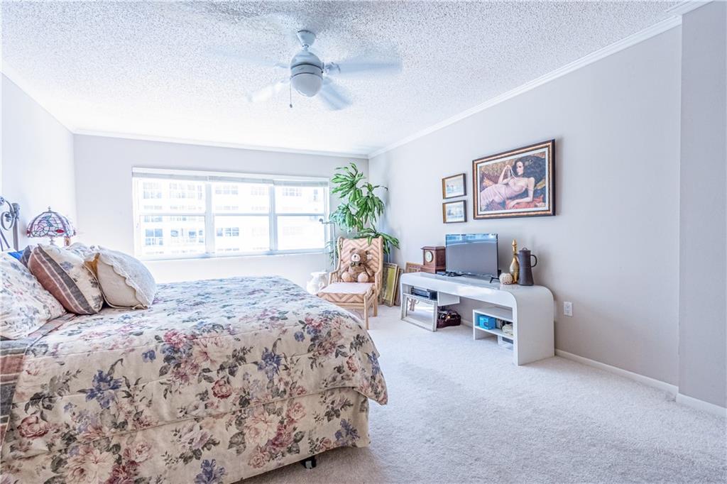 SOUTHPOINT - Residential