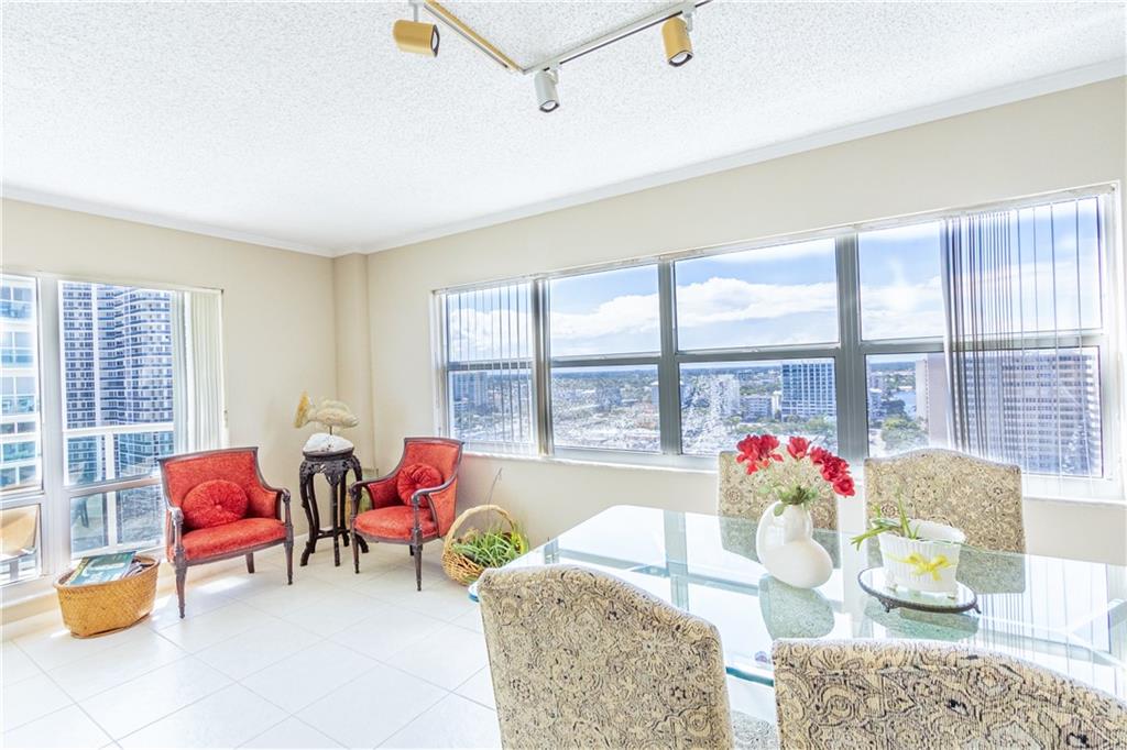 SOUTHPOINT - Residential