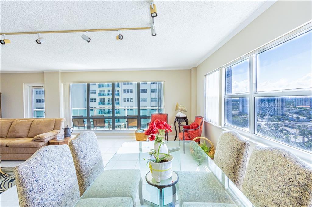 SOUTHPOINT - Residential