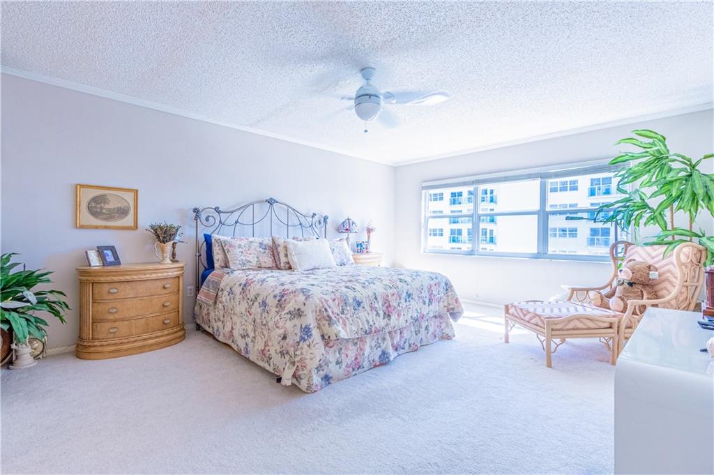 SOUTHPOINT - Residential