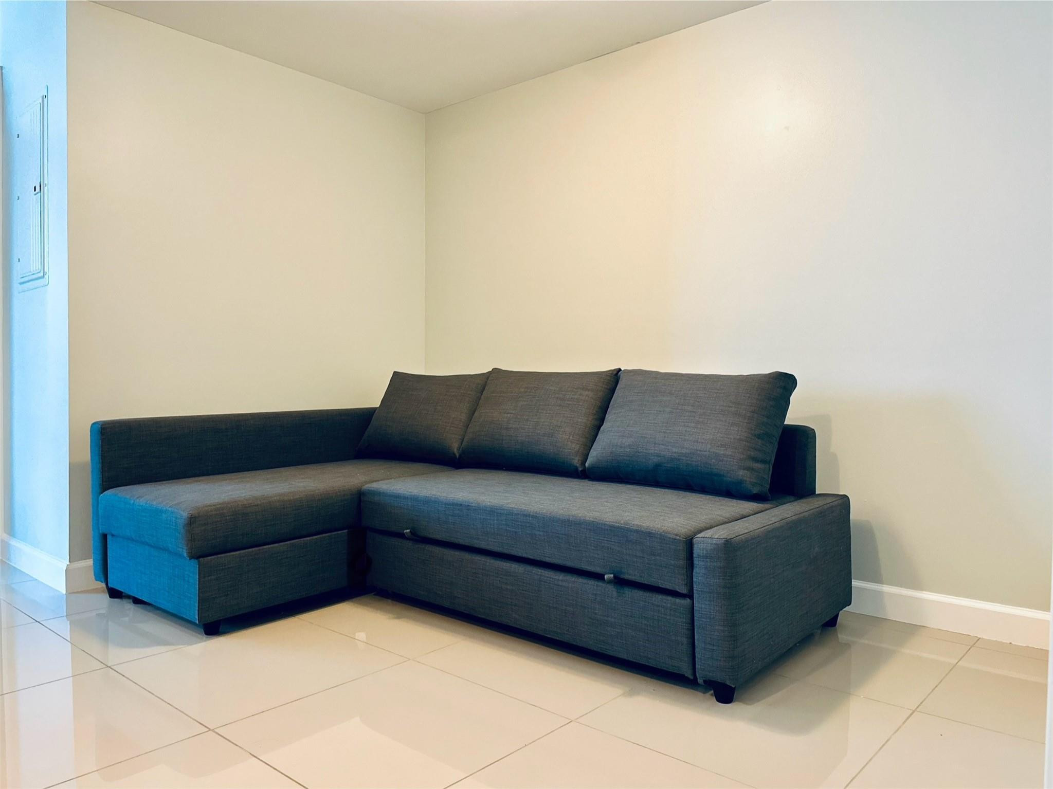 WIND CONDO - Residential Lease