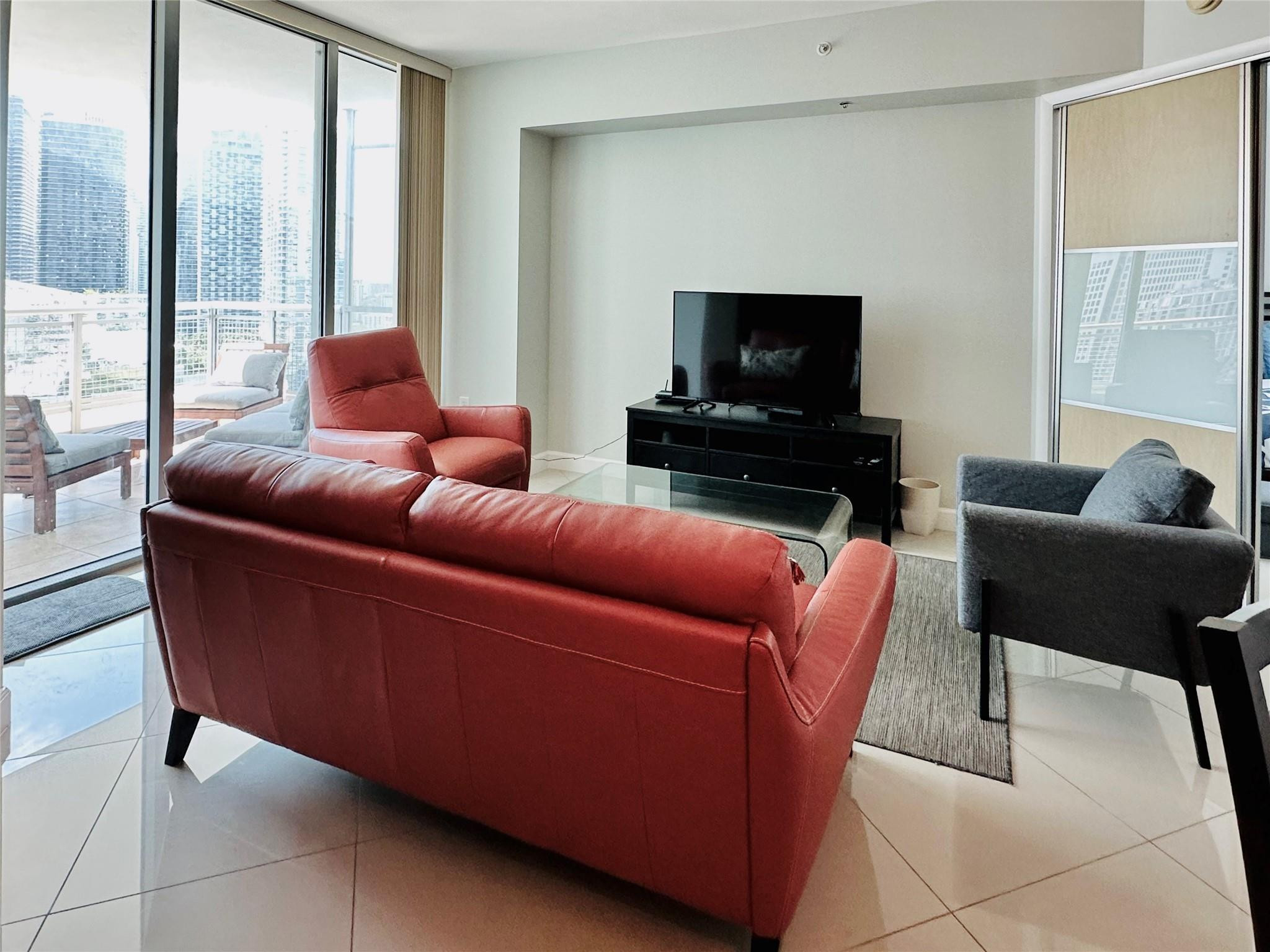 WIND CONDO - Residential Lease