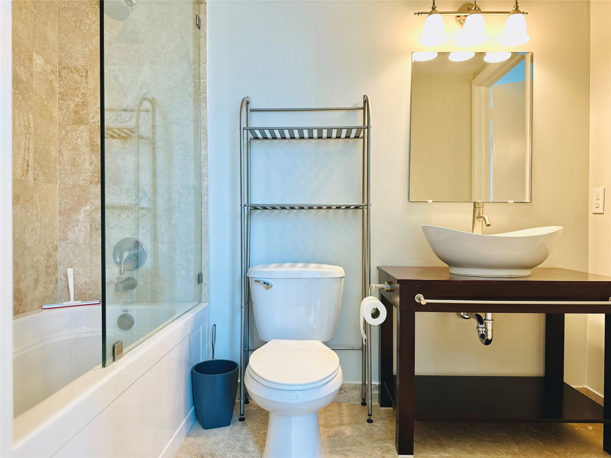 WIND CONDO - Residential Lease