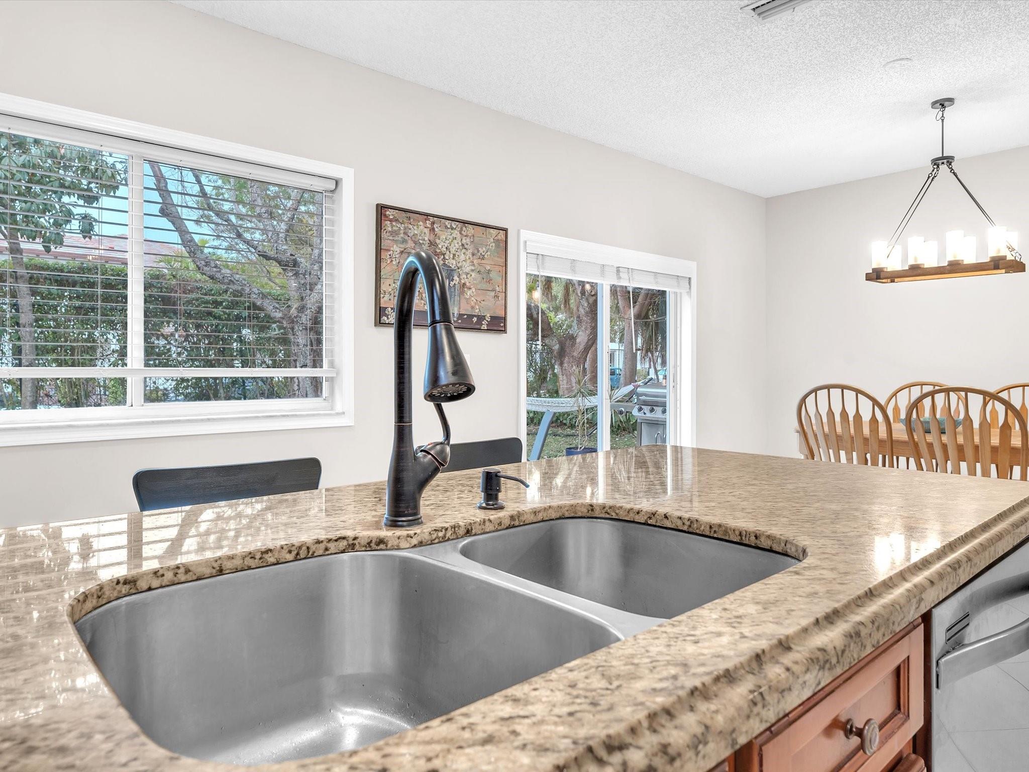 Lago Vista - Residential