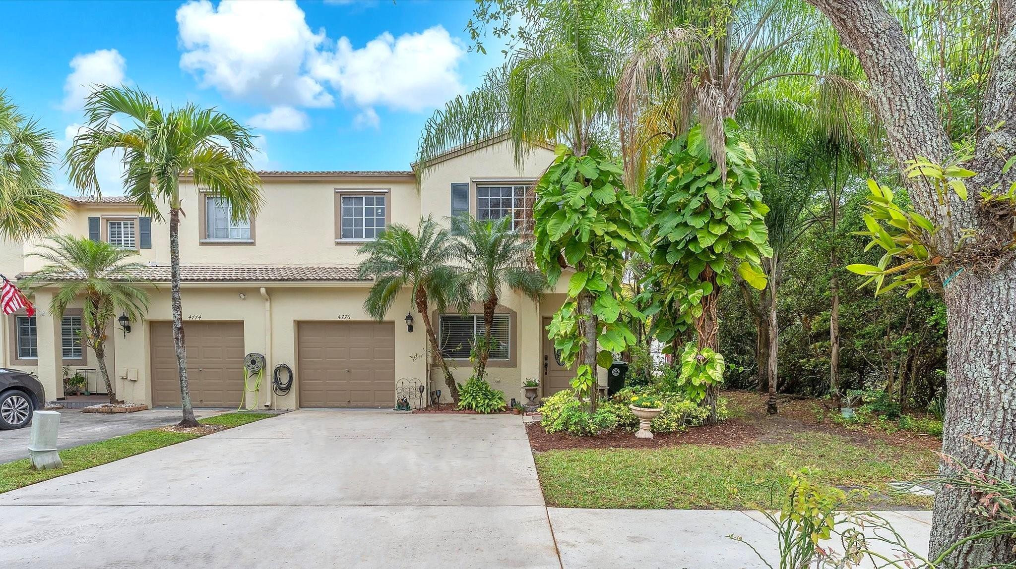 4776 Lago Vista Drive