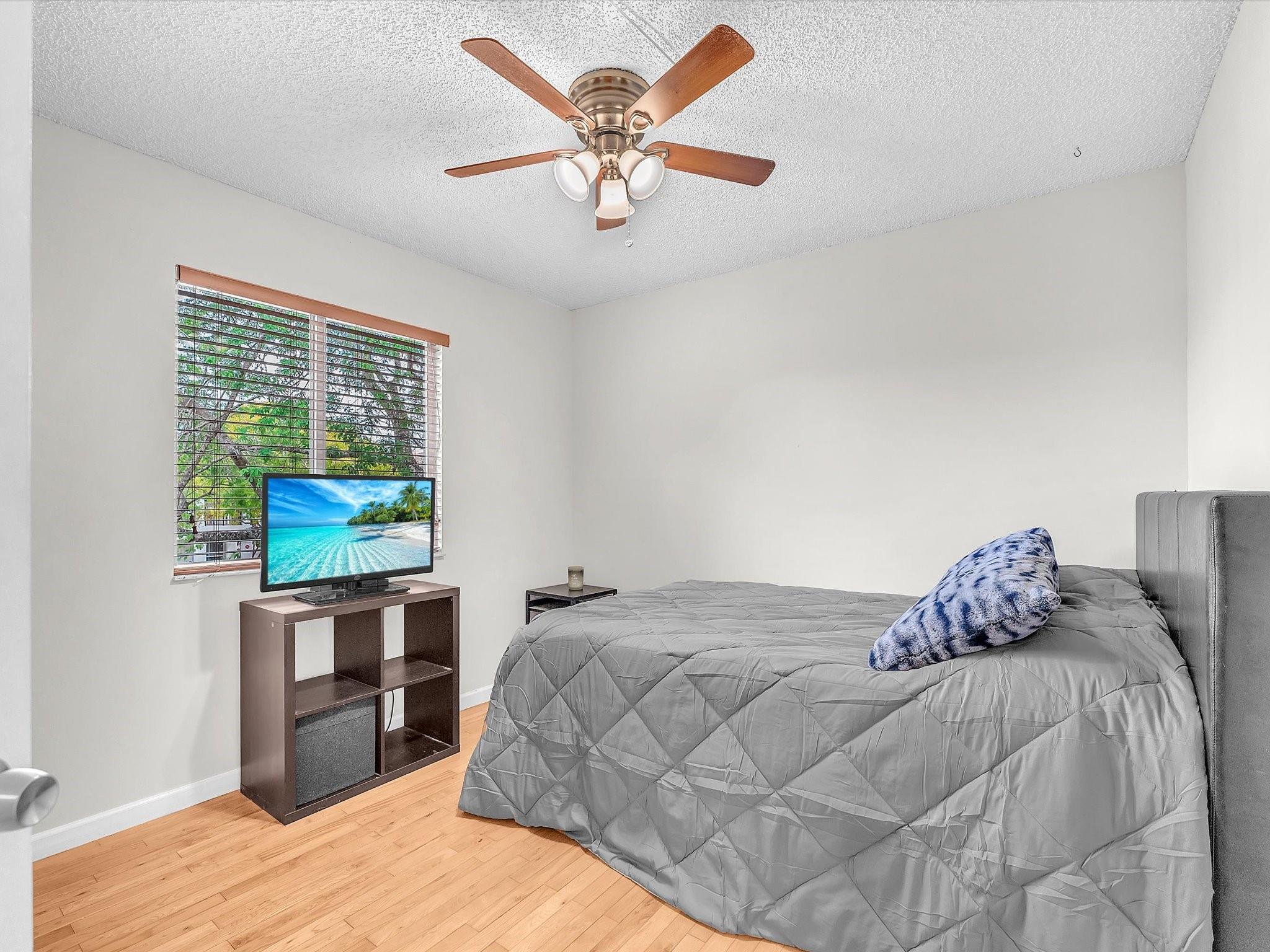 Lago Vista - Residential