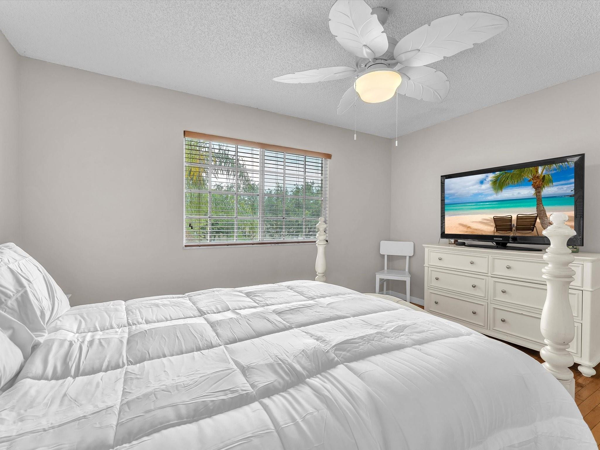 Lago Vista - Residential