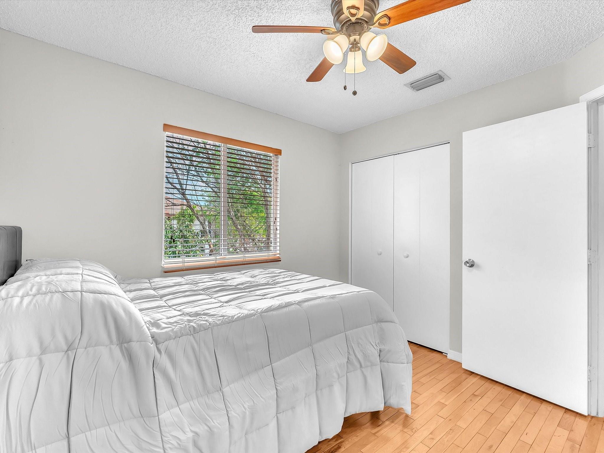 Lago Vista - Residential