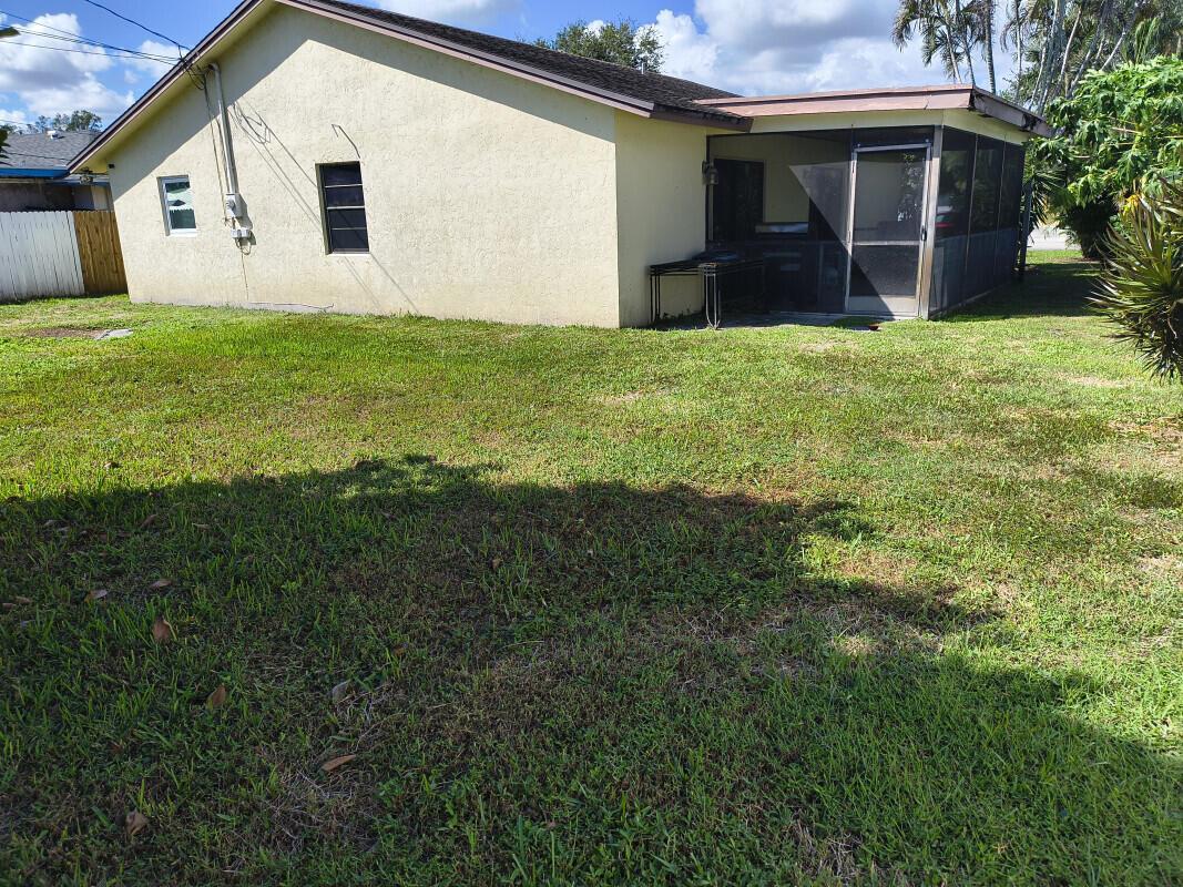 PALM BEACH FARMS CO 7 - Residential