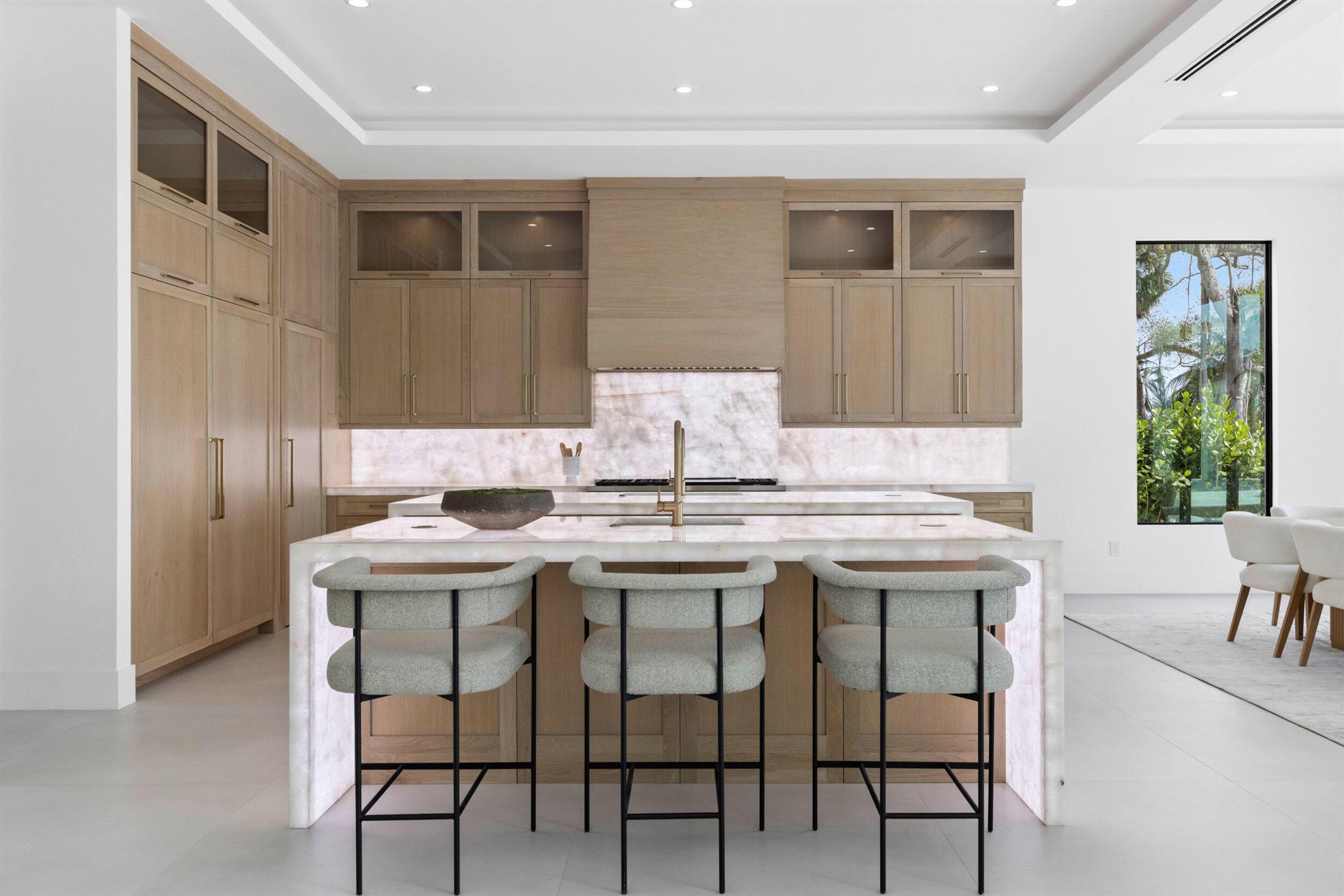 RIVERSIDE ON THE LOXAHATC - Residential