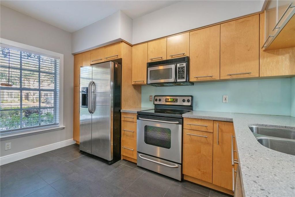 Photo of 127 SW 96th Avenue #127, Plantation, FL 33324 (MLS # F10486536)