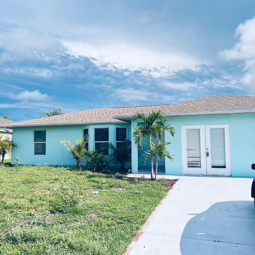 PORT ST LUCIE SECTION 33 - Residential Lease