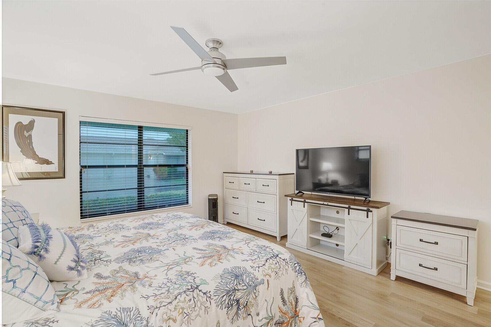 BENT TREE VILLAS EAST CON - Residential