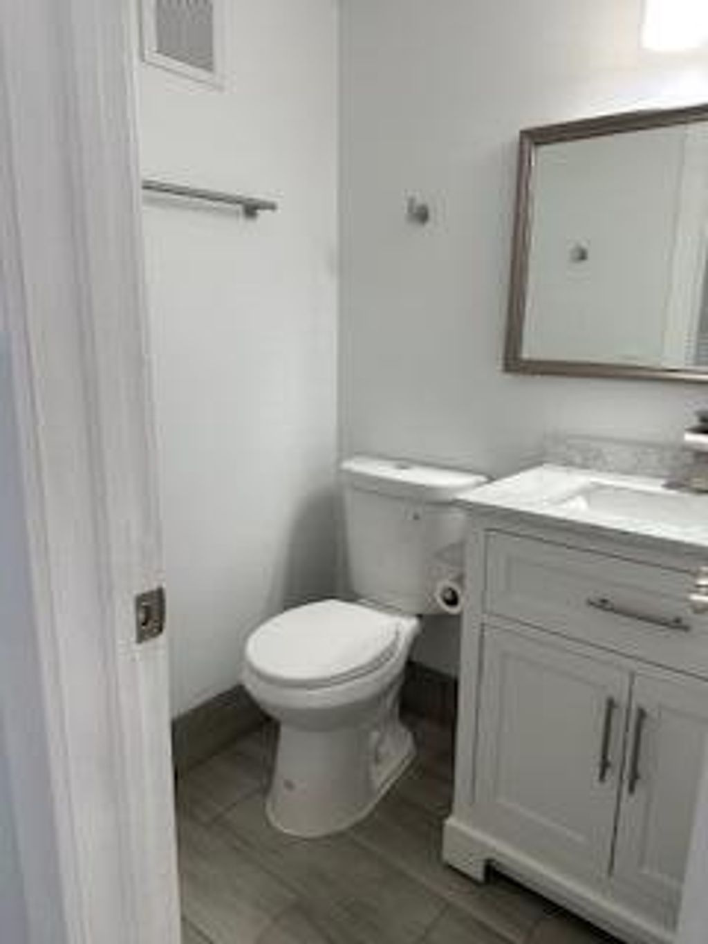 Photo of 105 E Coventry E #105, West Palm Beach, FL 33417 (MLS # B26002245)