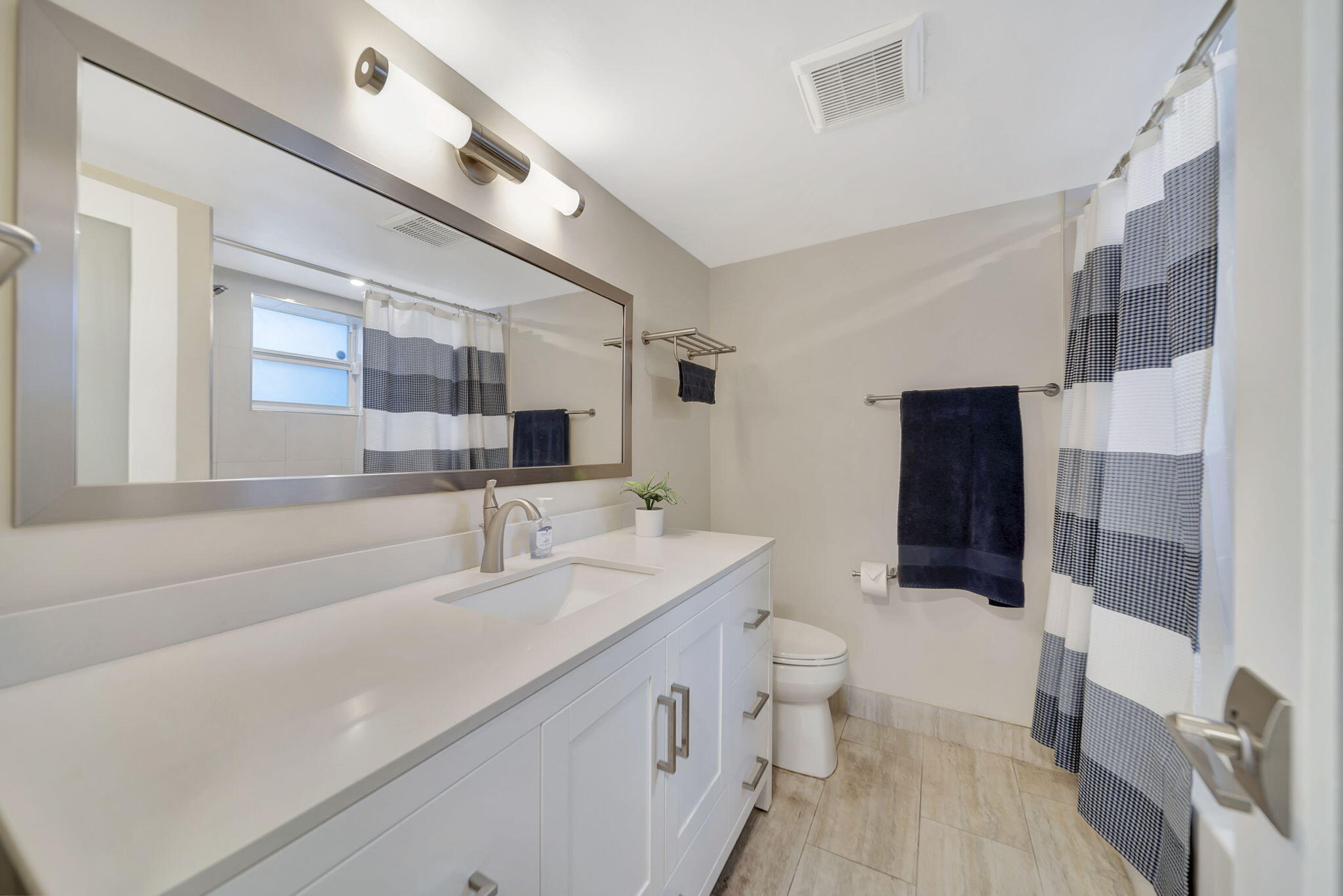 RIVER MANOR CONDO - Residential