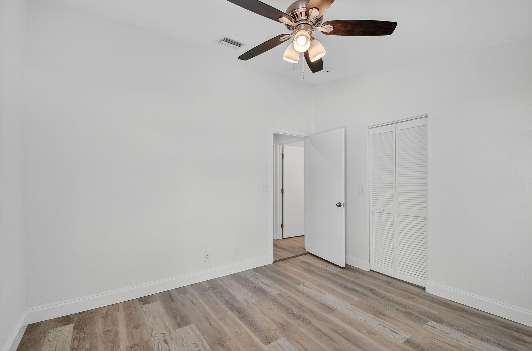 CYPRESS WOODS 2 - Residential