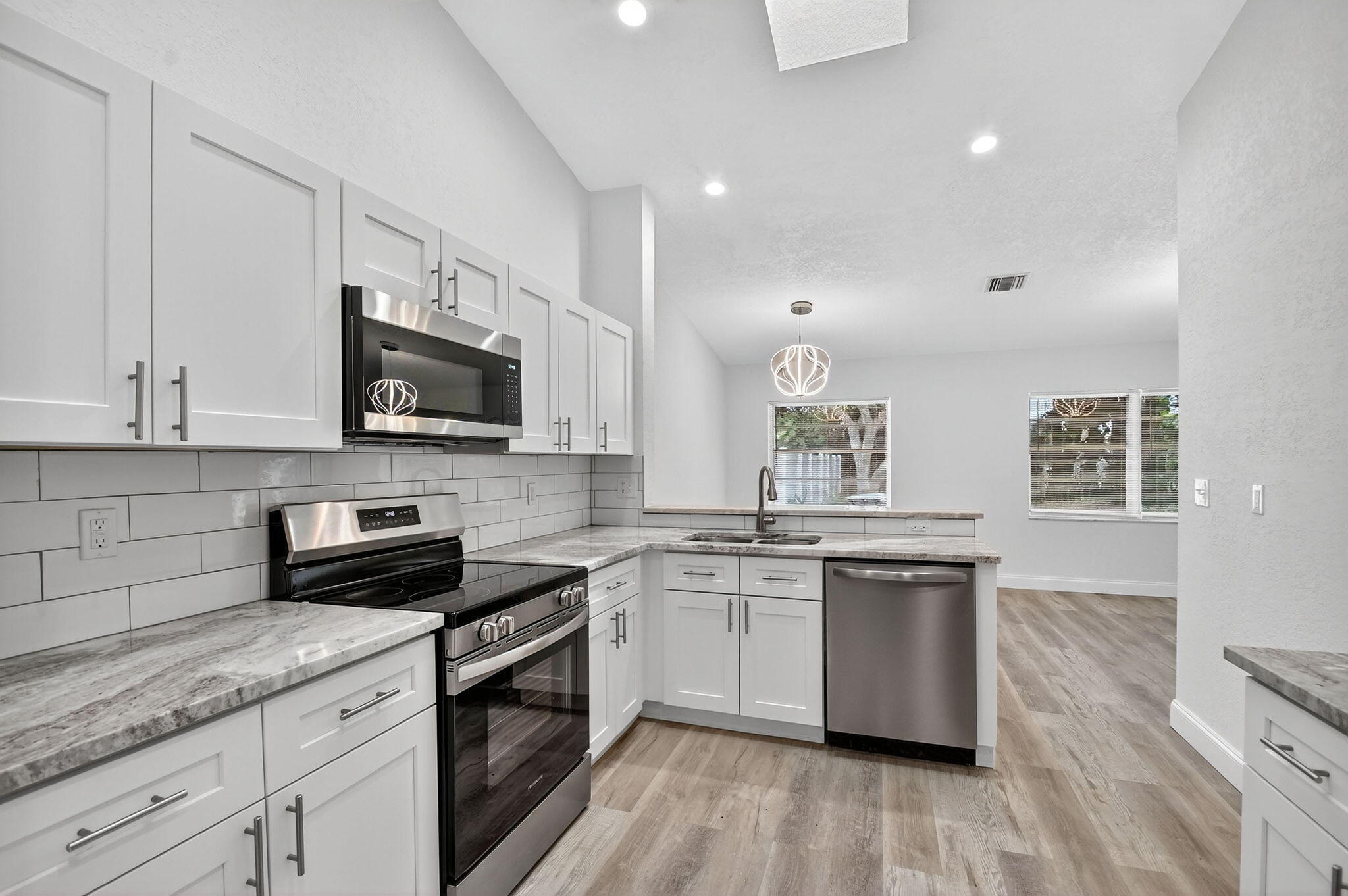 CYPRESS WOODS 2 - Residential