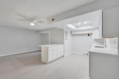 9 Madrid Ln Fort Lauderdale FL 33324
